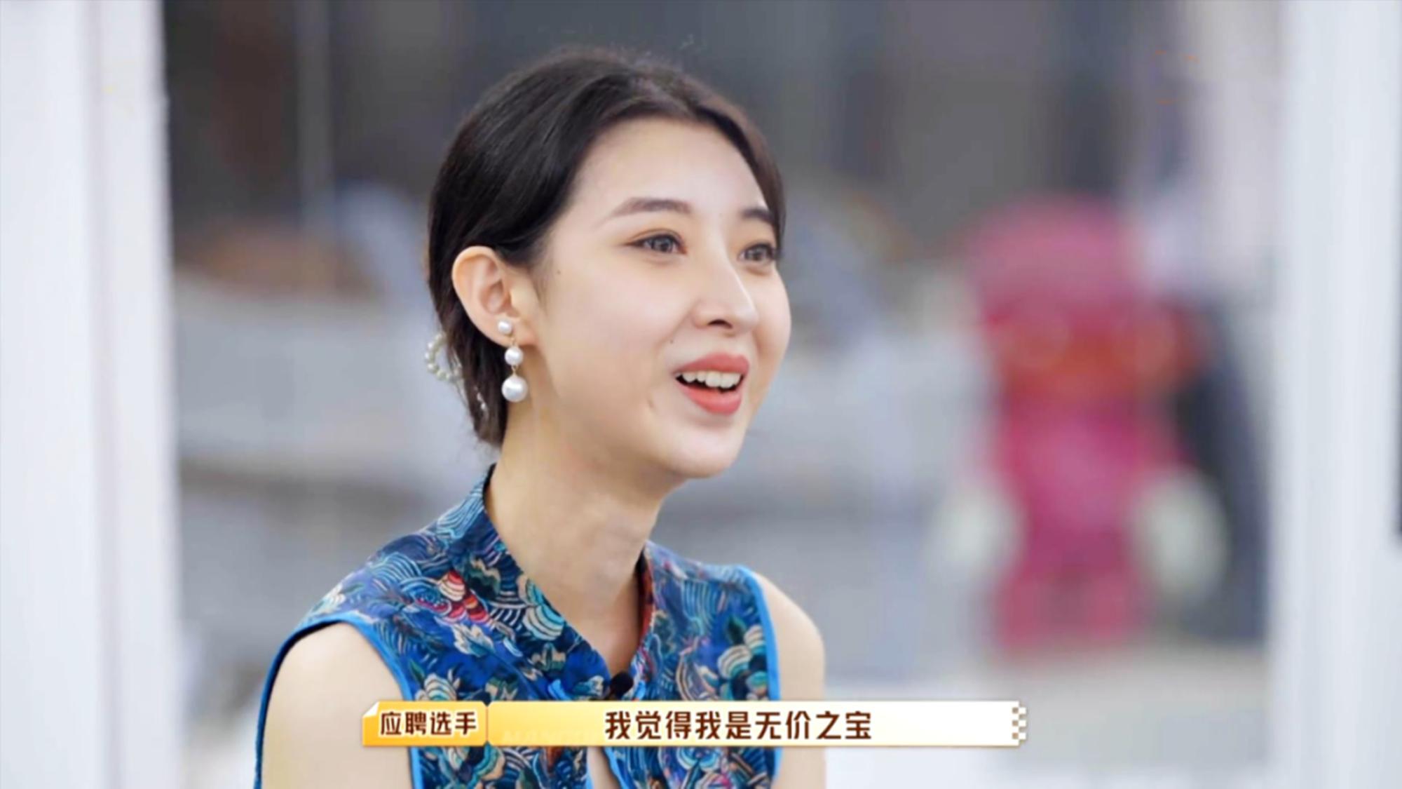 何炅说出职场真实一面视频,何炅揭秘职场