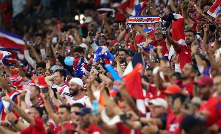 国际足联为了中国足球真是拼了,国际足联夸奖中国球迷