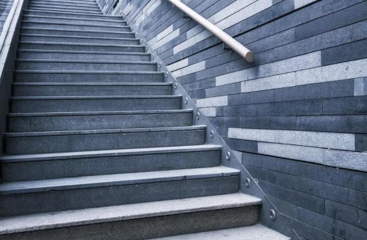 平房台阶单数还是讲究双数,台阶要单数双数有讲究吗