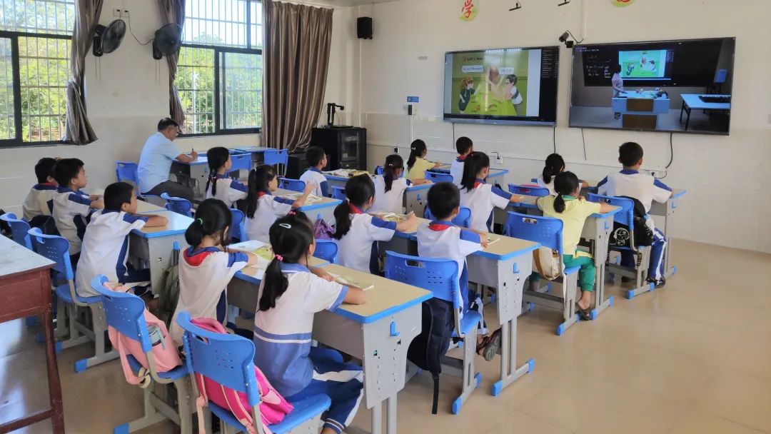 奥威亚2020年业绩,荣誉与实力