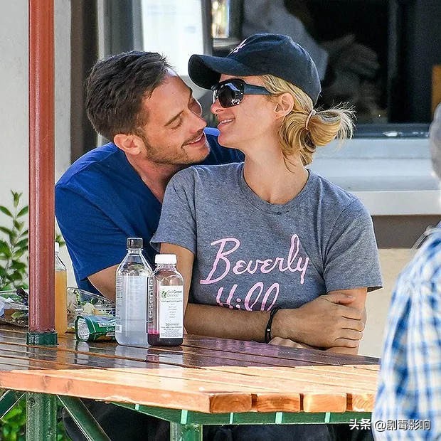 涓夋鎮斿灏忚,涓夋鎮斿