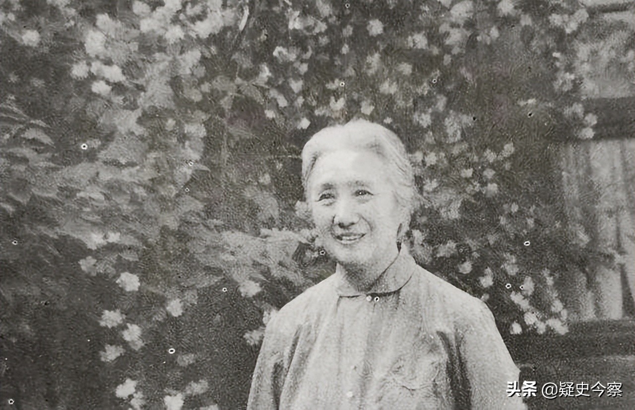 上海锦江饭店创始人，13岁进*楼青**，遭丈夫歧视后主动离婚活成传奇