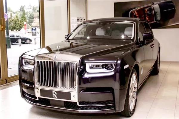 从富豪吃地摊早饭说起