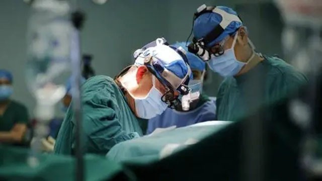 折叠人李华后续,折叠人李华四次手术完整版