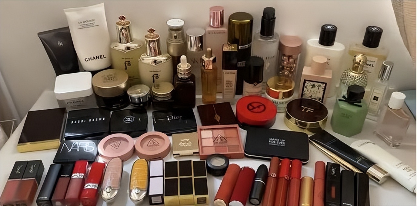 女朋友过生日送什么礼物给她最好,女朋友过生日送她什么礼物更好