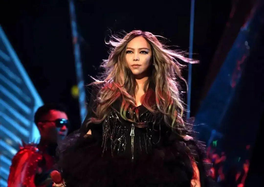 年轻人比较关心的问题,当代年轻人最关心的事情