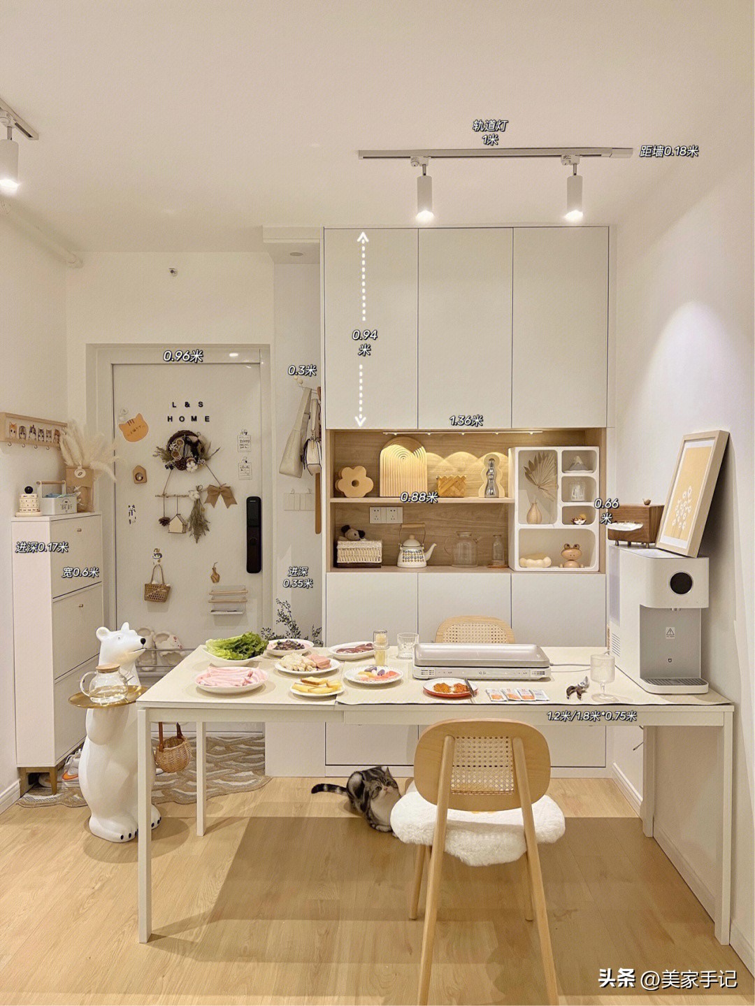 墙面只刷乳胶漆的装修风格,墙壁不刷乳胶漆做什么看着不单调