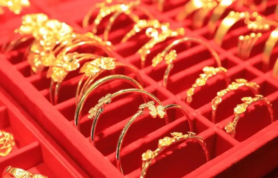 无论什么黄金，只要用到一根针，真假黄金立马“现原形”，真实用