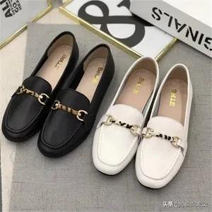 女款小白鞋品牌达芙妮,鞋子女款卓诗尼达芙妮