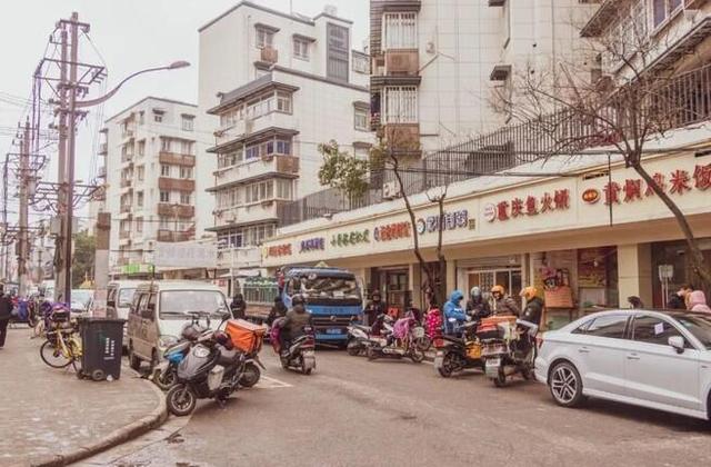 南京有什么特色美食小吃街,南京各个小吃街美食推荐