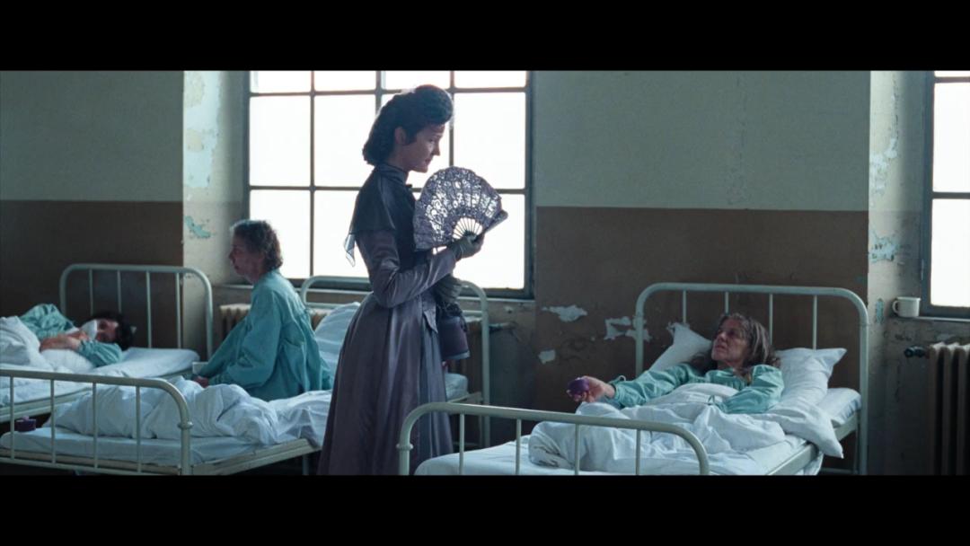 抱歉，该上热搜的是她，不是男足