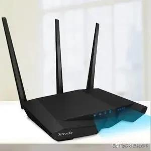 路由器的初始账号密码一般是什么,路由器登录密码在路由器的哪里