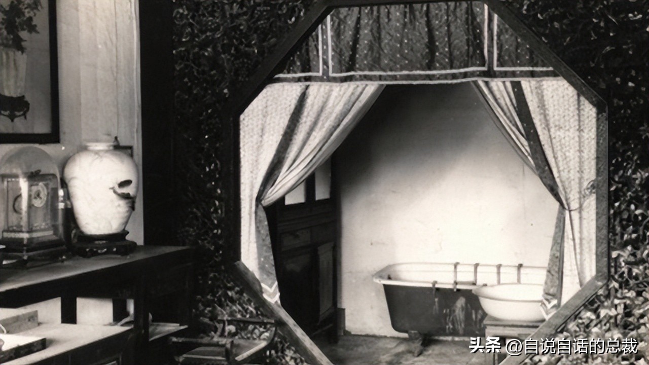 末代皇帝传奇皇后抽大烟,末代皇帝皇后沉迷抽大烟视频