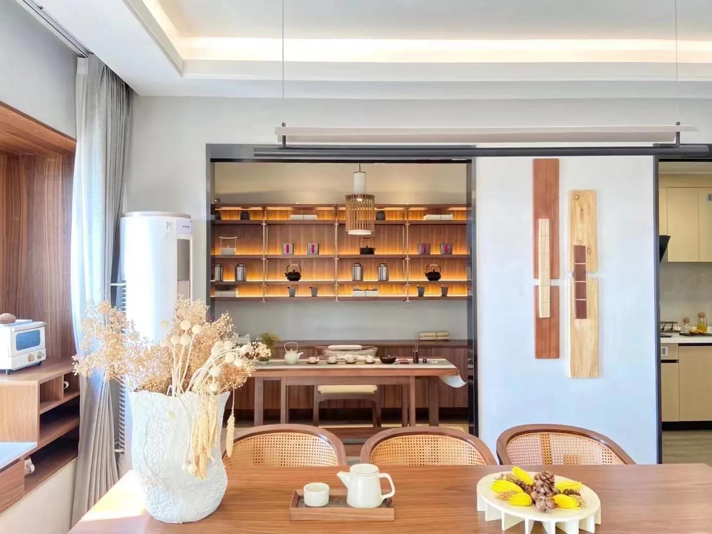 佛山美的鹭湖精装别墅160平双拼,佛山美的鹭湖精装