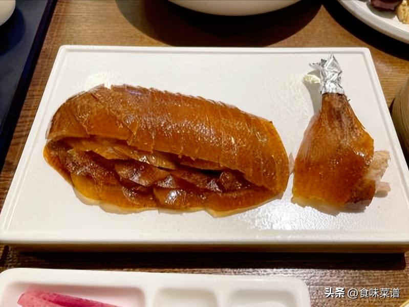 北京最火爆的烤鸭店,生意最好的果木烤鸭店