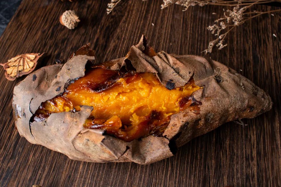 曾红极一时的微波炉，为何如今“存在感”几乎为零？该淘汰了吗？