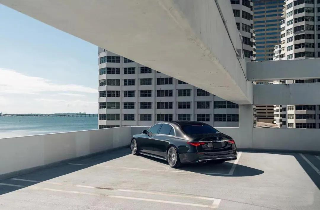 全新奔驰s400轮毂,大哥依然还是大哥