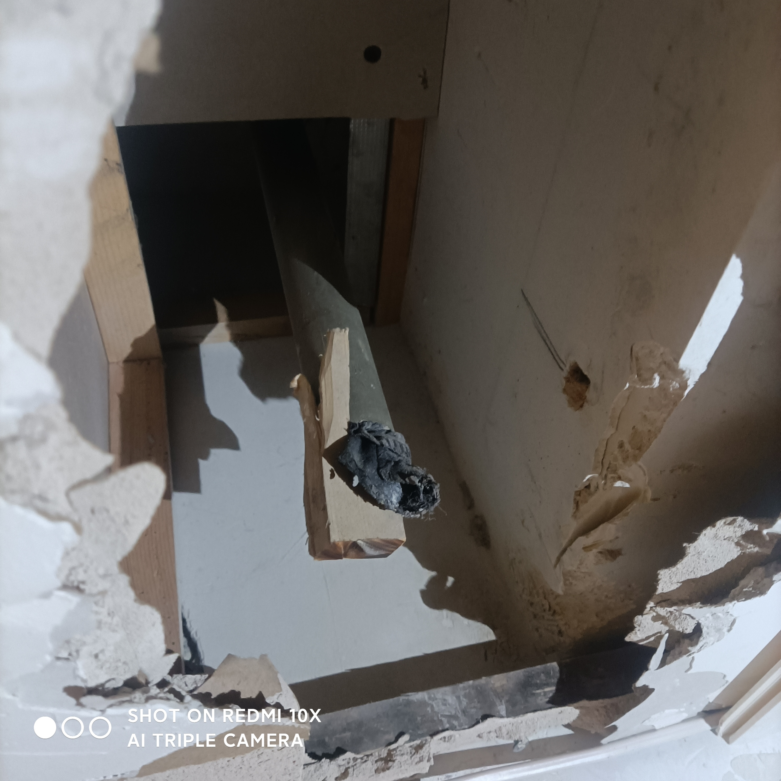 私自改动燃气管道到底有多危险,燃气管道私搭乱建排查存在的问题