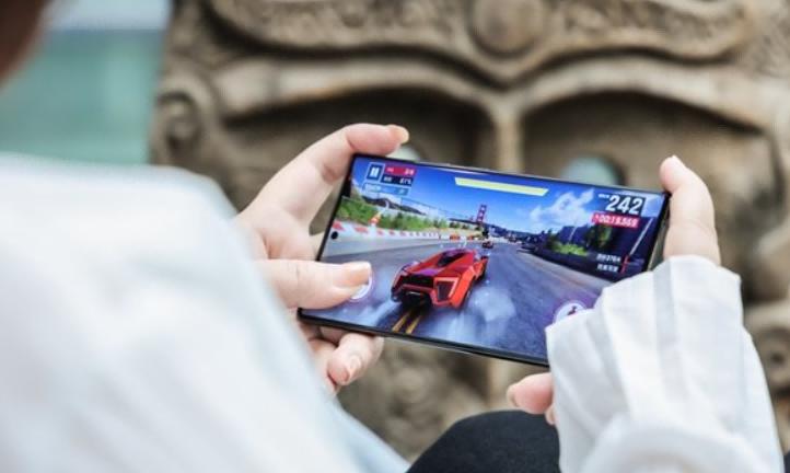 搭载极致配置，三星GalaxyS23Ultra你的最佳手机游戏搭档