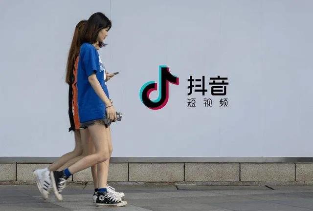 「我赢助手」3招教你起一个自带流量的名字