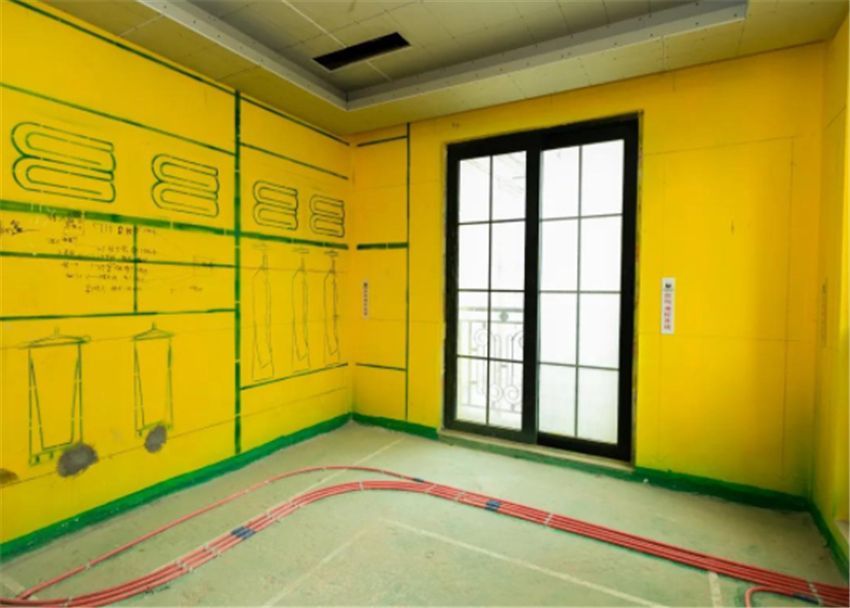 房子一层太潮怎么解决,一楼怎样装修才不让地面返潮