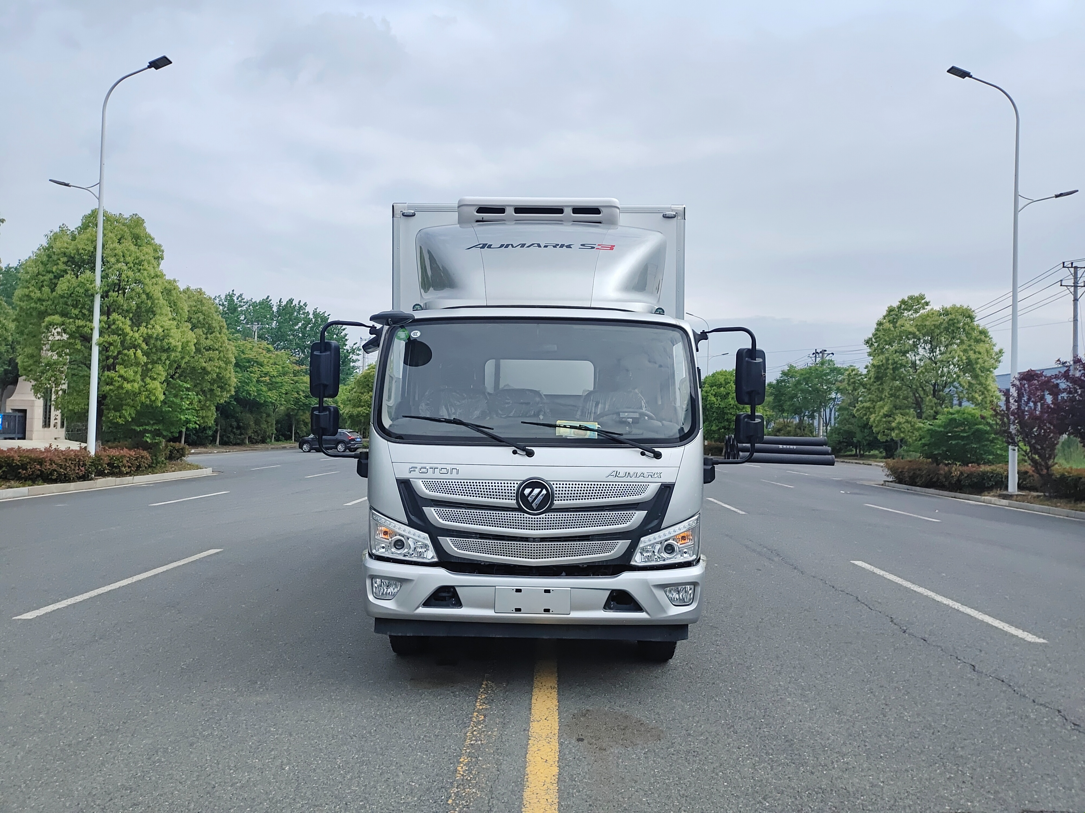 5米2黄牌冷藏车多少钱一辆,黄牌5.2米冷藏车