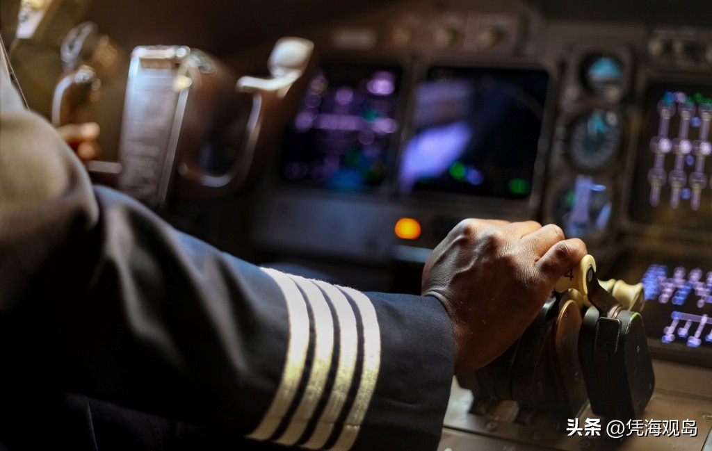空军战斗机飞行员月薪,台军飞行员月薪