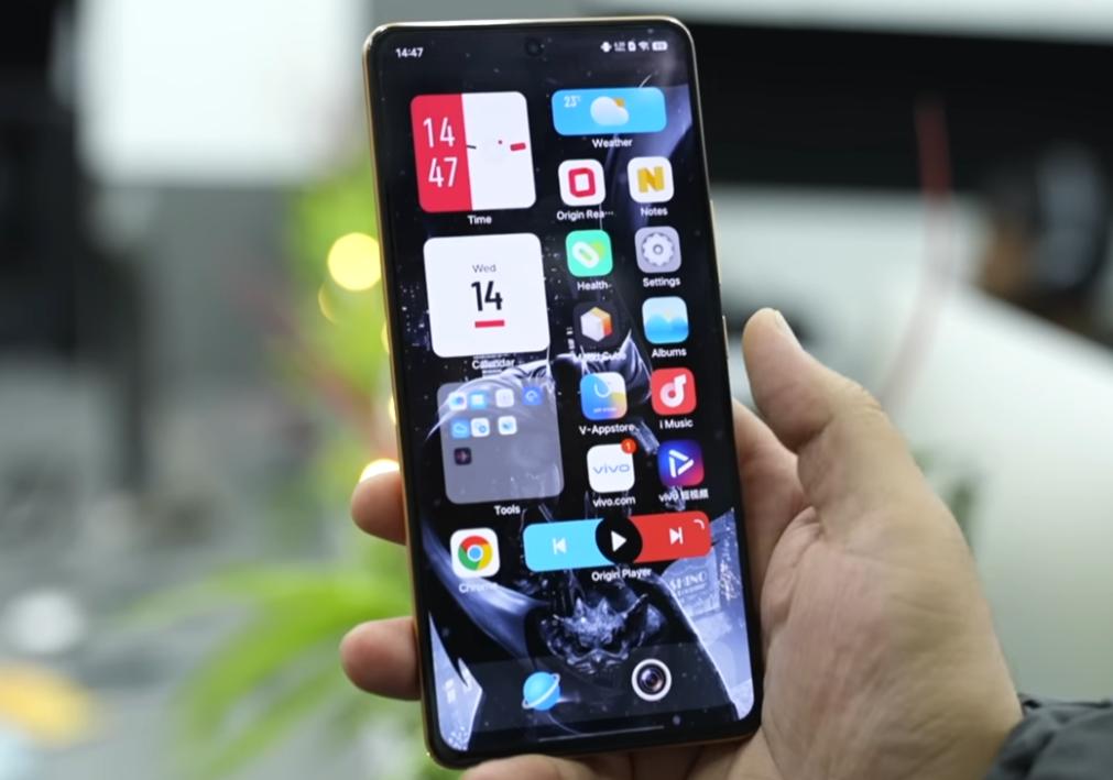 买手机应该买12+256还是16+512,12+256g顶配版不足三千元