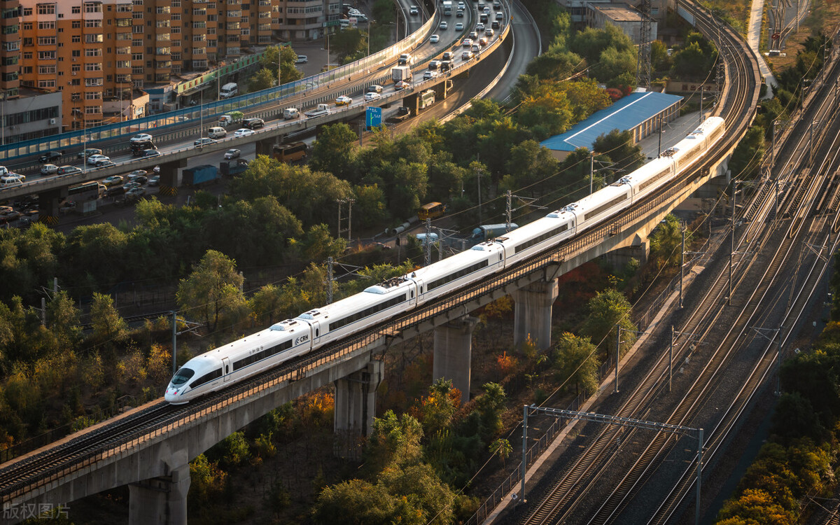 铁路售票员真实收入,铁路局售票员收入