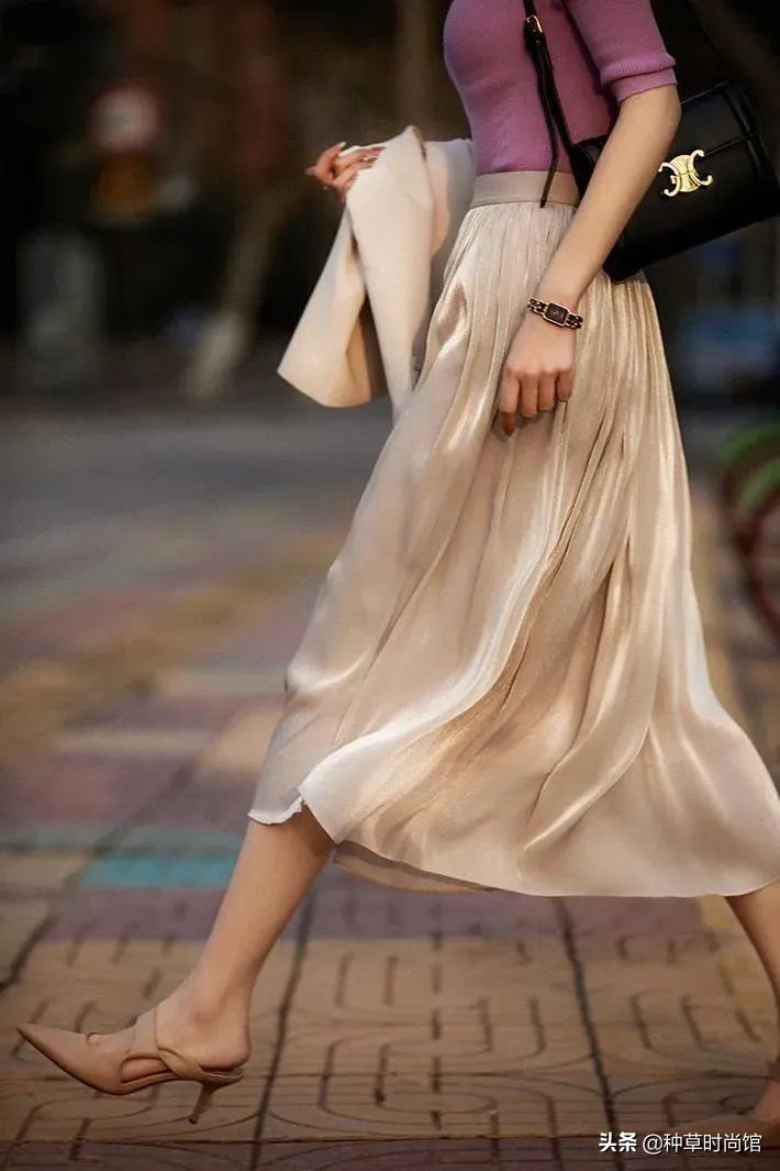 夏天巨美的这条裙子，谁穿谁好看