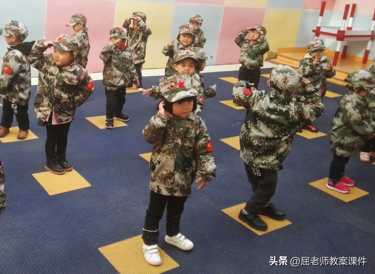 大班体育教案春天的小伞兵,中班体育活动勇敢的小伞兵教案