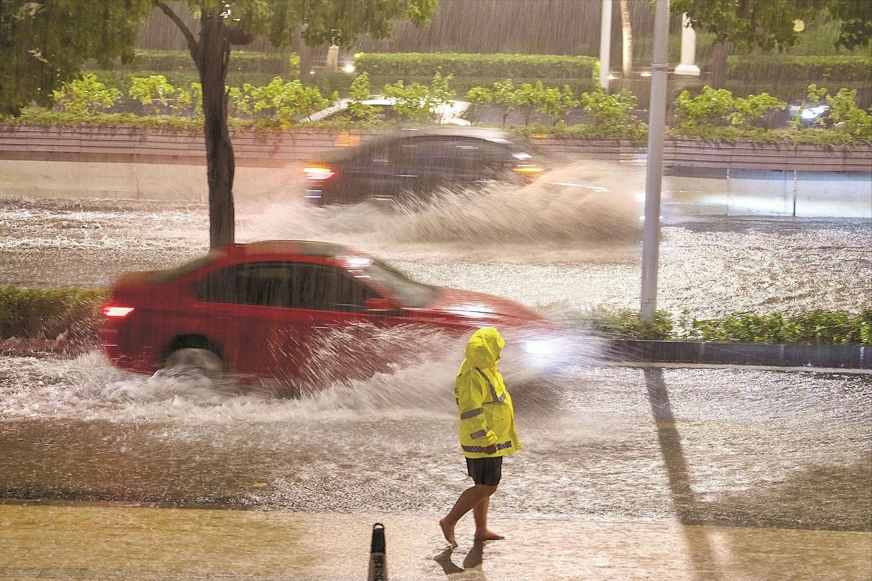 女性长期泡水里有什么危害,女生长期在水里对身体的影响