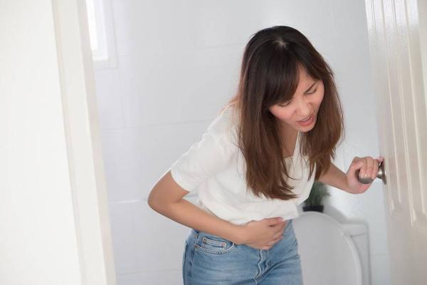 经常放屁小心疾病,频繁放屁是什么原因怎么解决