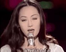 世纪大翻盘，钟镇涛前妻从欠2.5亿到百亿带货女王，经历了什么？