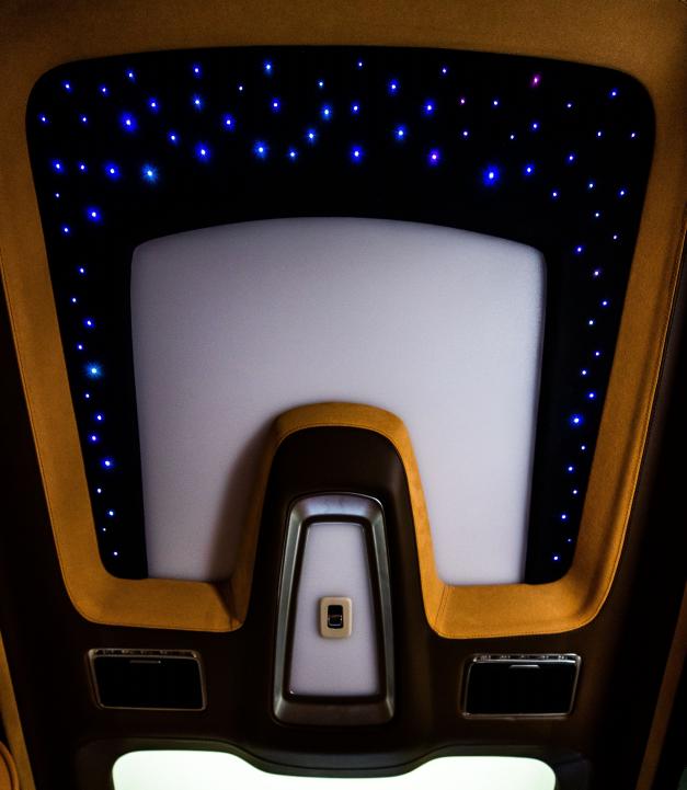 雅升商务车价格,雅升御凯奔驰商务车