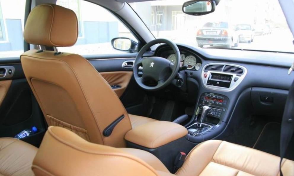 标致607加长版,第一代标致607轿车