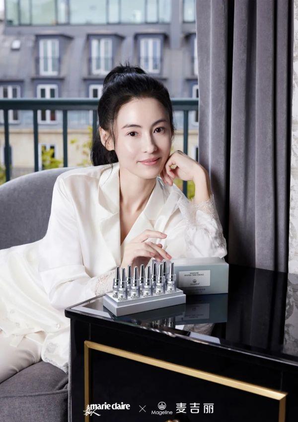 巴黎漫步爱马仕丝巾,巴黎市区漫步