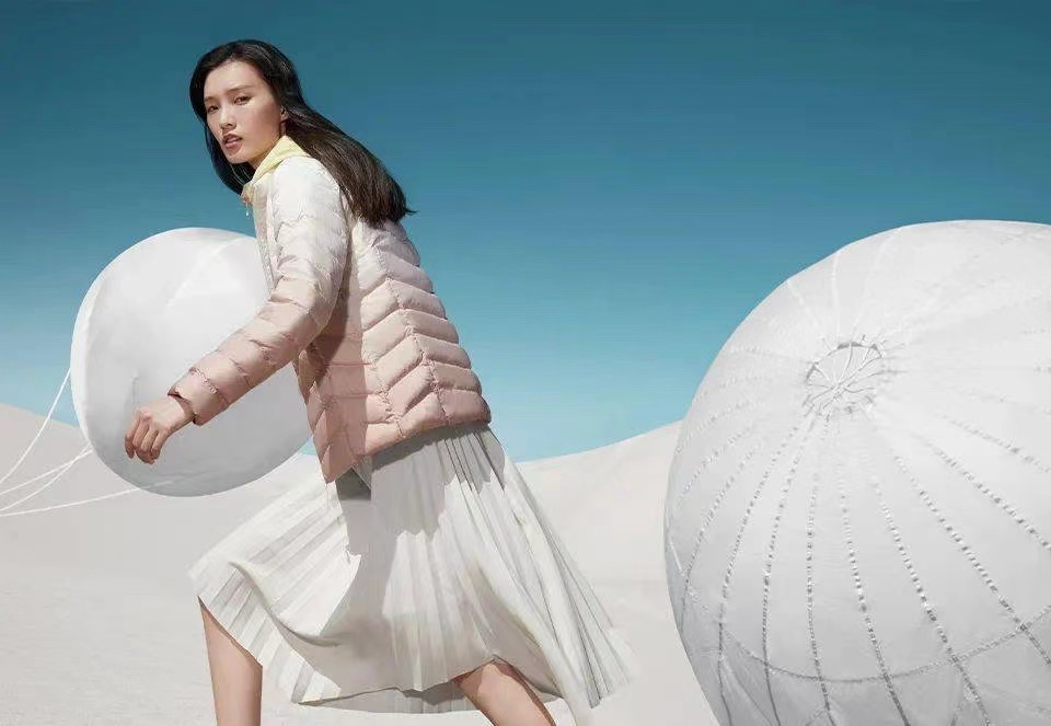 一件羽绒服卖1000,一件羽绒服一般加多少钱可以卖