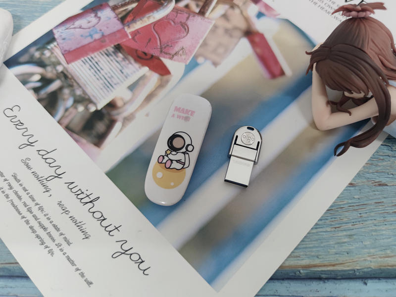 个子小、速度快、功能全，不可“小看”的随身U盘-aigoU358评测