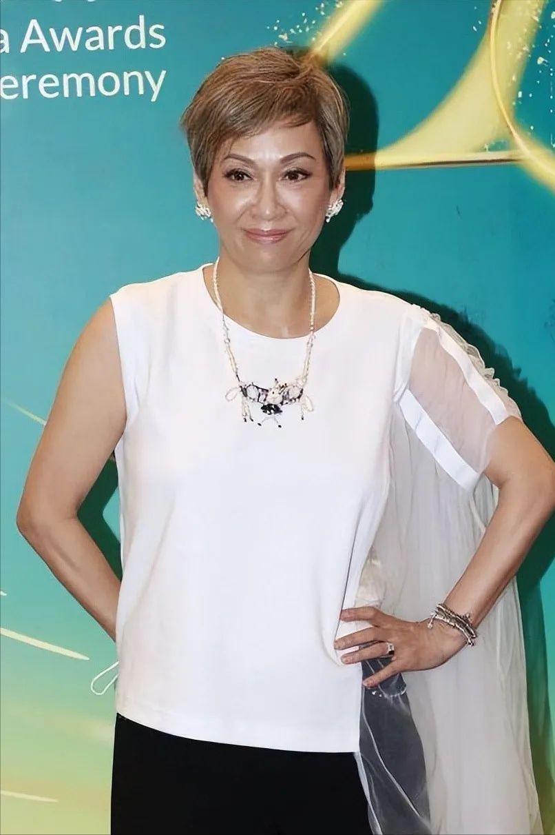 周润发前妻晒照,周润发前妻太时髦