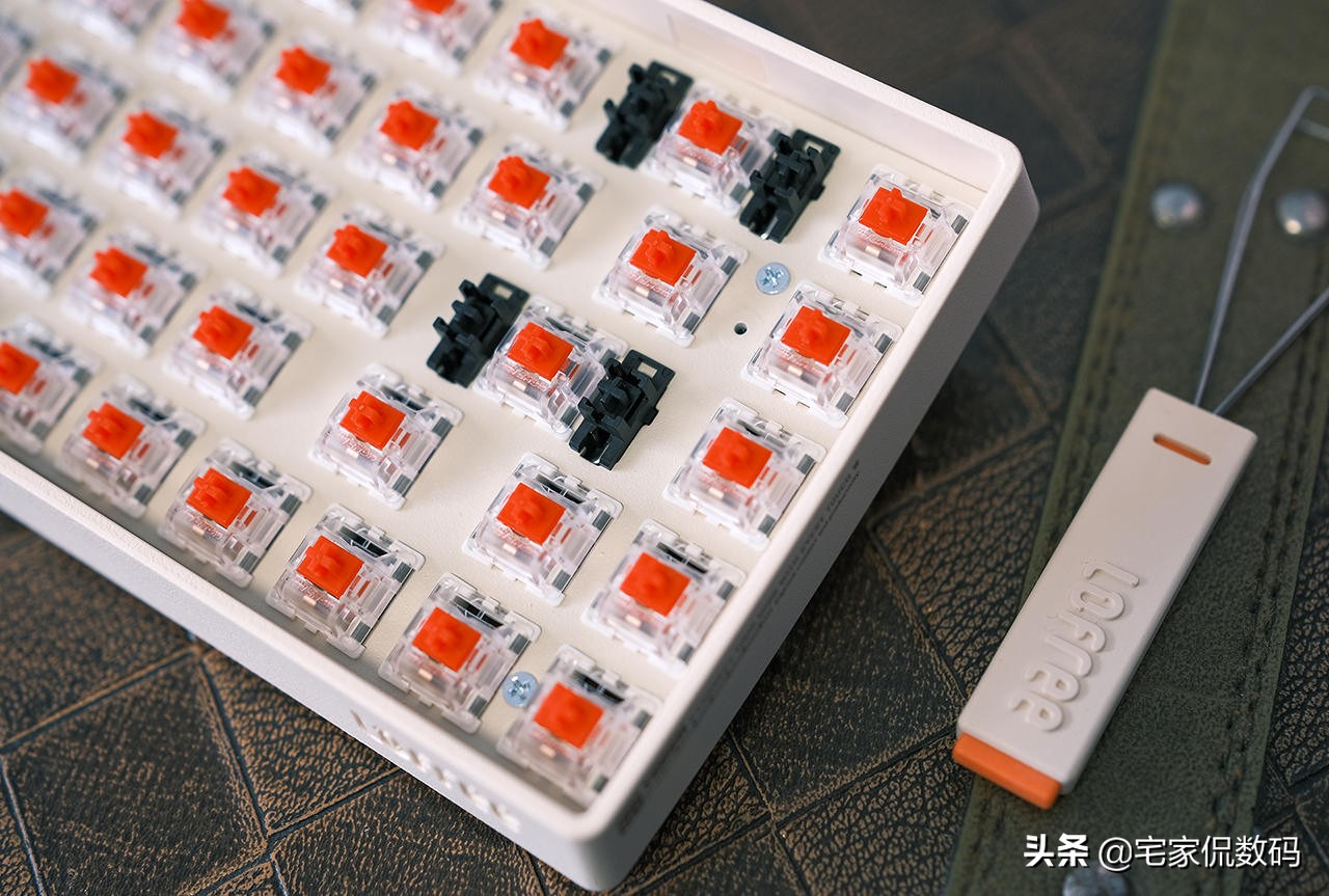 洛斐小翘无线蓝牙机械键盘,洛斐机械小键盘