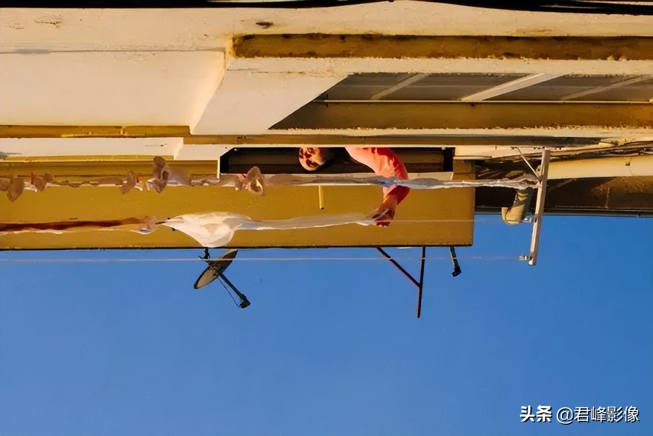 一部很经典的奥斯卡电影,这部仅有8分钟的奥斯卡最佳短片