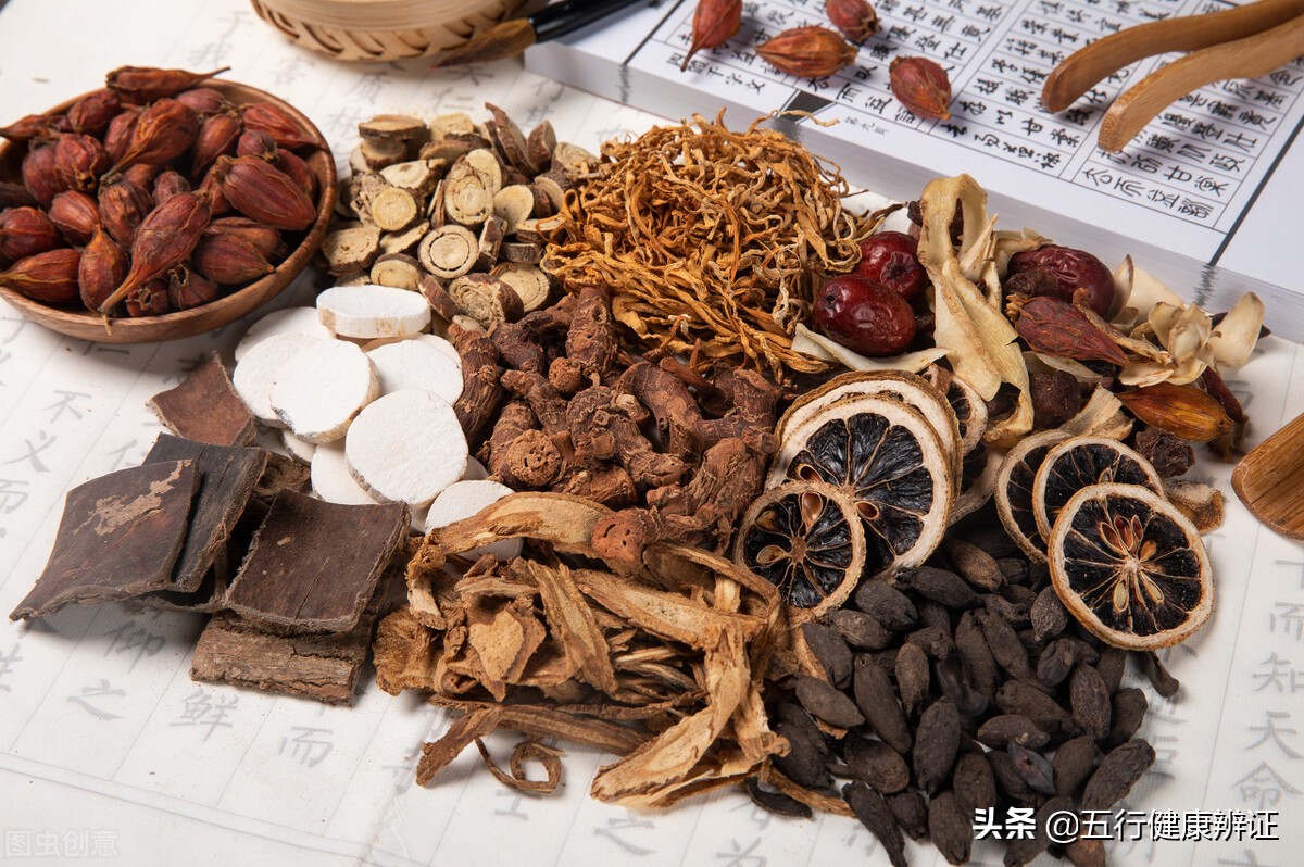 萎缩性慢性胃炎上腹辣疼,萎缩性胃炎胃灼热后背灼热