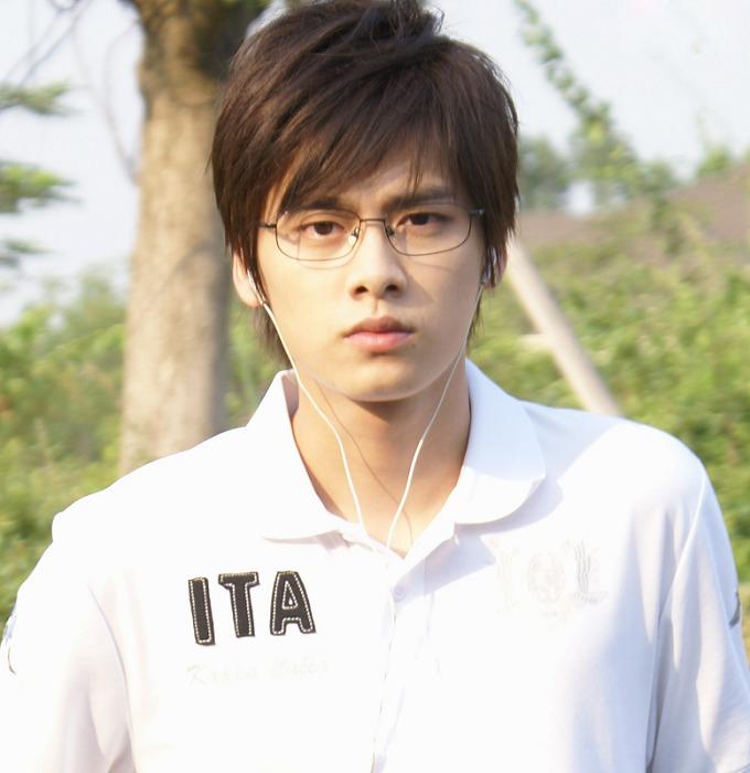 李易峰的真实现状,李易峰现在的状态