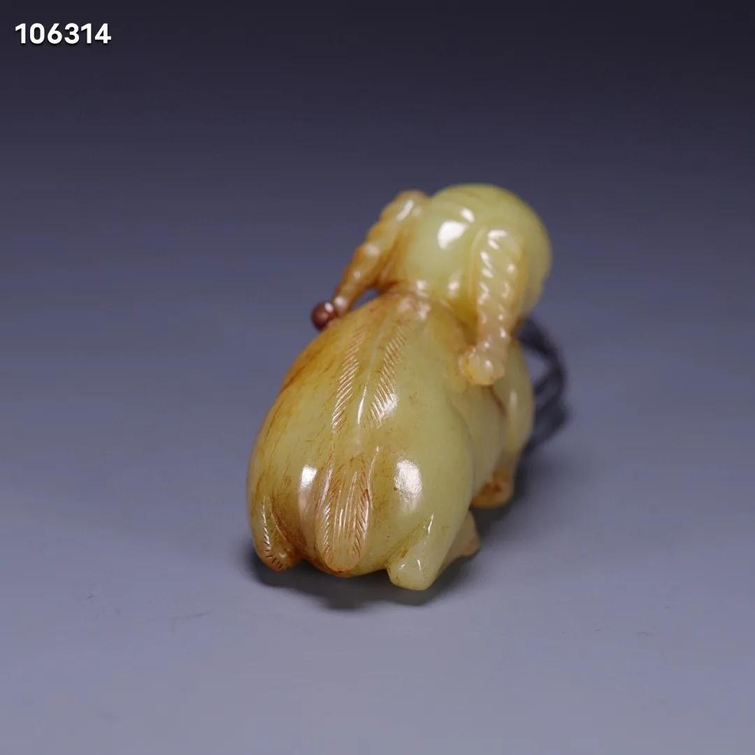 和田玉黄沁的密度2.8,和田玉大羊背小羊