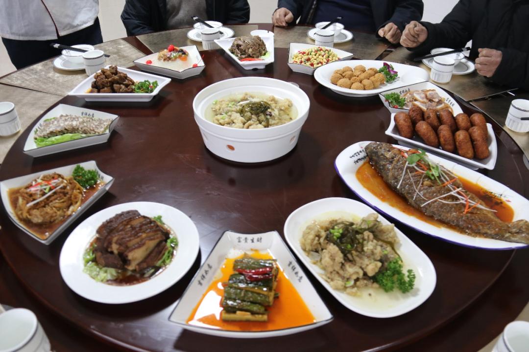 新春走基层美食,新春走基层农家年货中的幸福感