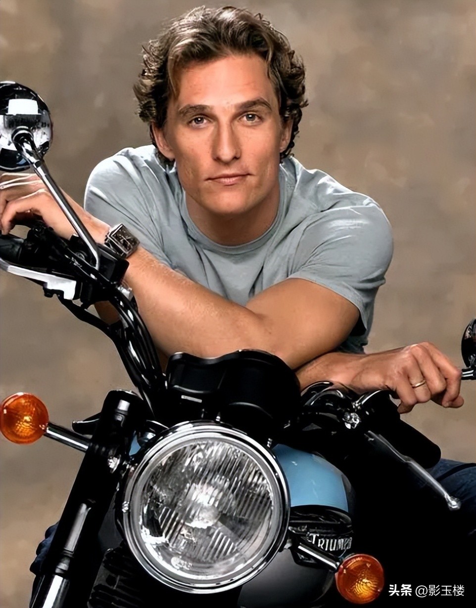 马修麦康纳演的角色,马修麦康纳年轻帅气