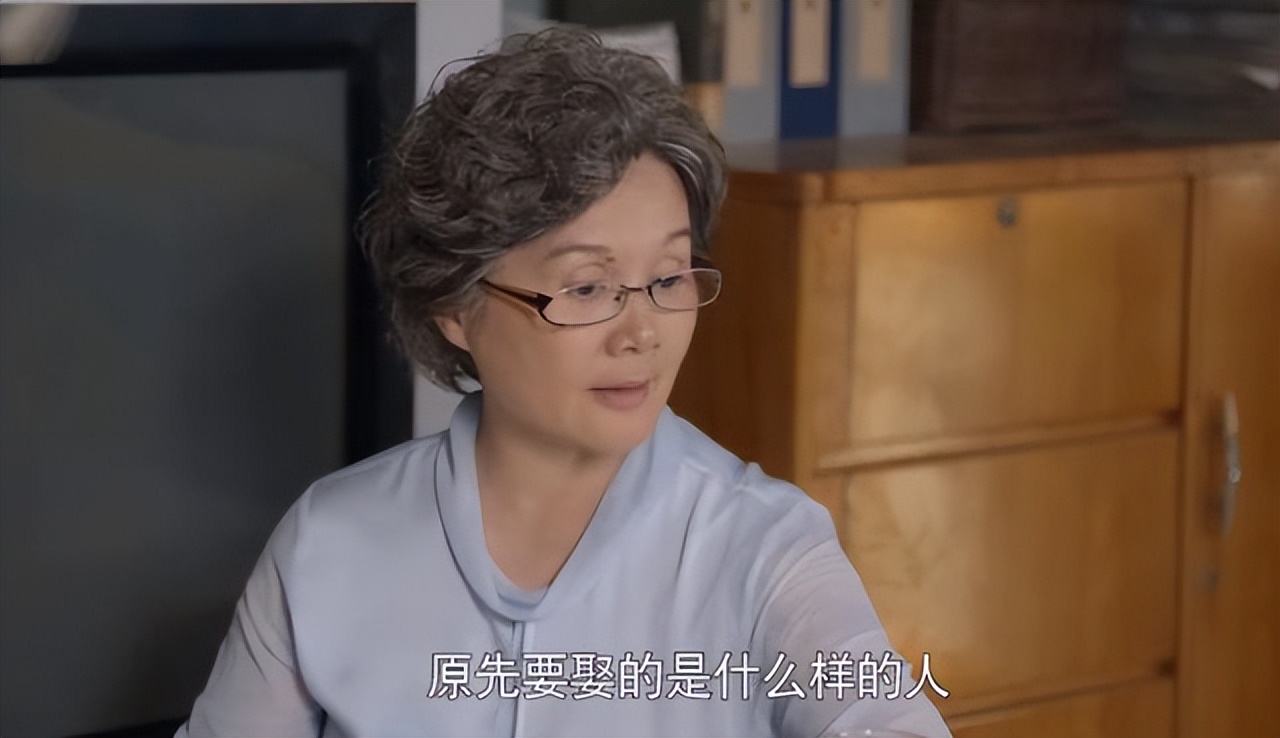 《心居》：了解施源妈那高攀不起的家世，才懂她为什么嫌弃顾清俞