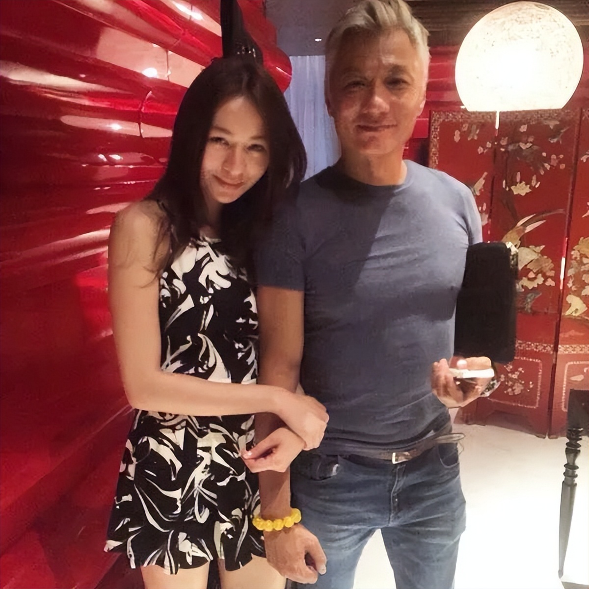 2022年港姐面试大公开！翻版超莲有高学历，混血星二代赶末班车