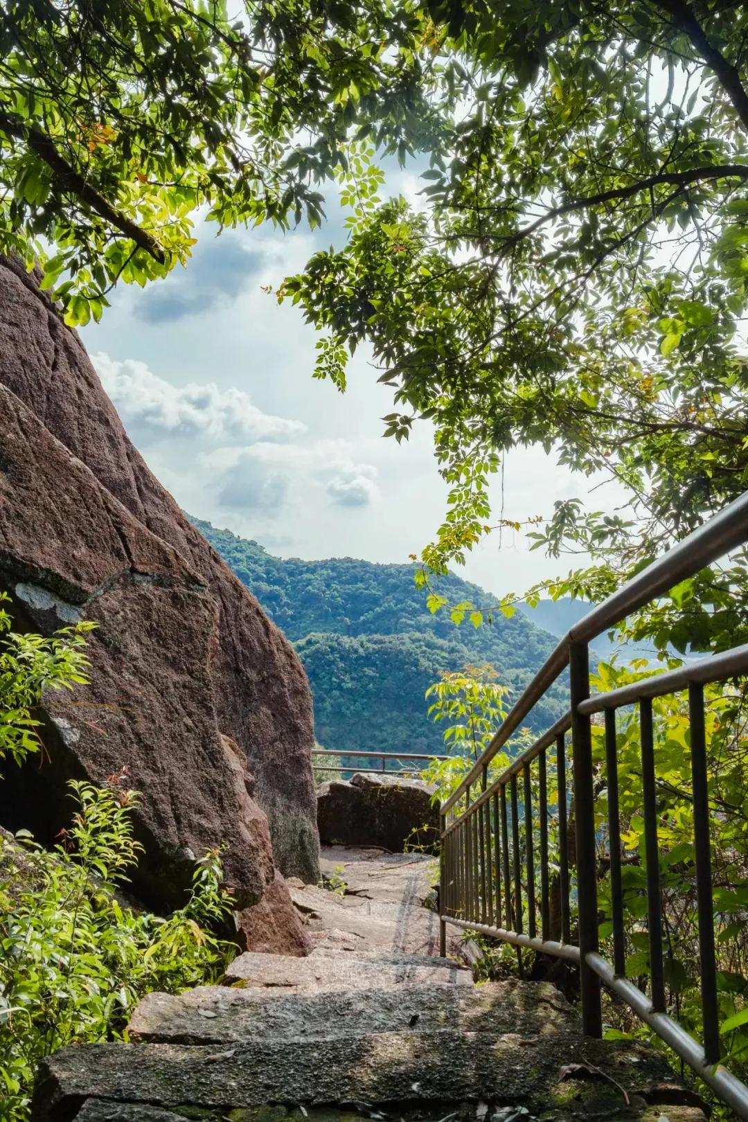 深圳最值得爬的景点,深圳十大最值得爬的山